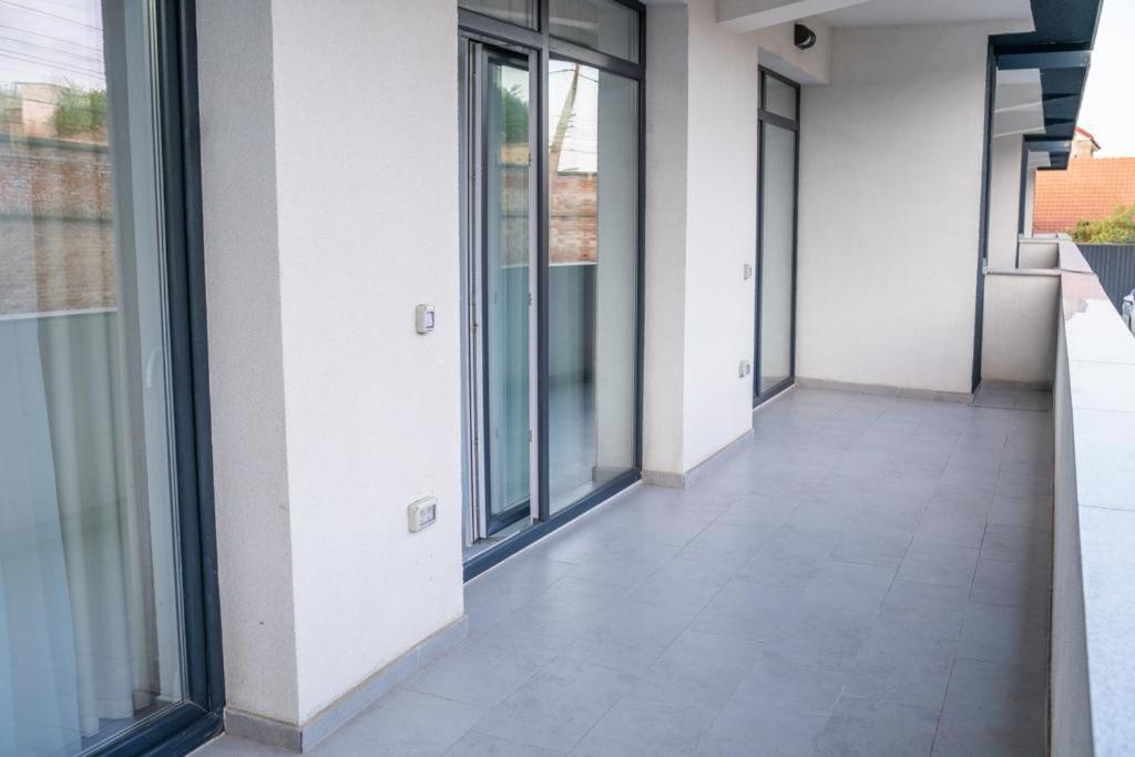 Bb Residence Arad Bagian luar foto