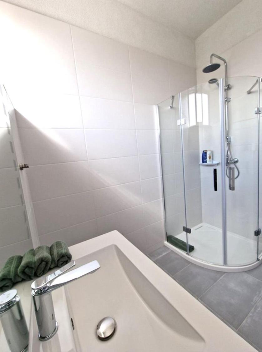 Bb Residence Arad Bagian luar foto